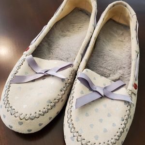 I ♥️ UGG Slipper / Moccasin